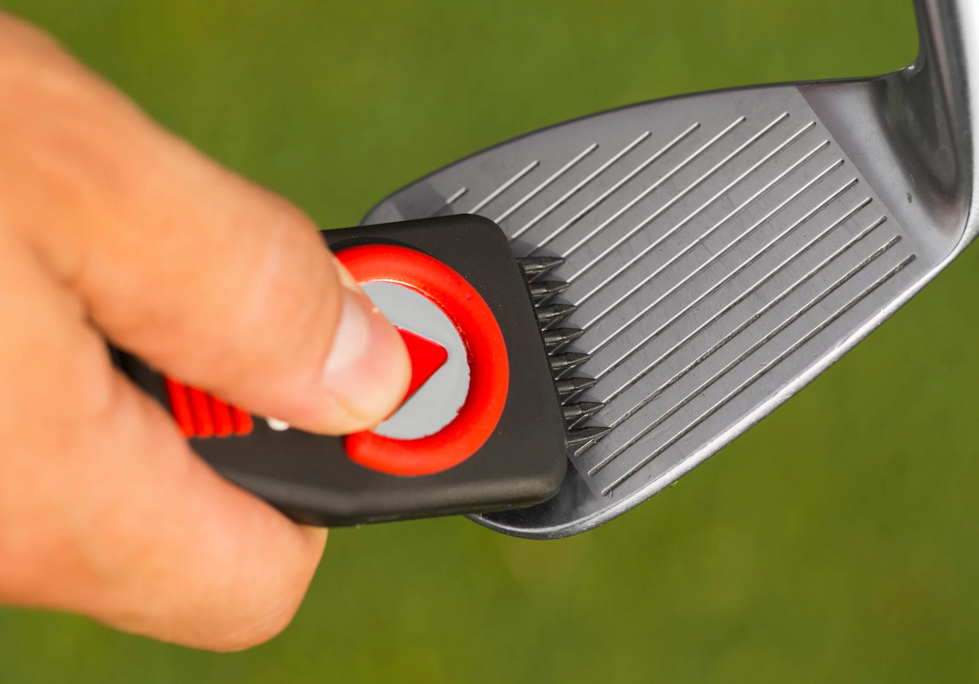 Callaway Clean N' Cut Groove Cleaner 5 Callaway Clean N' Cut Groove Cleaner - Image 5